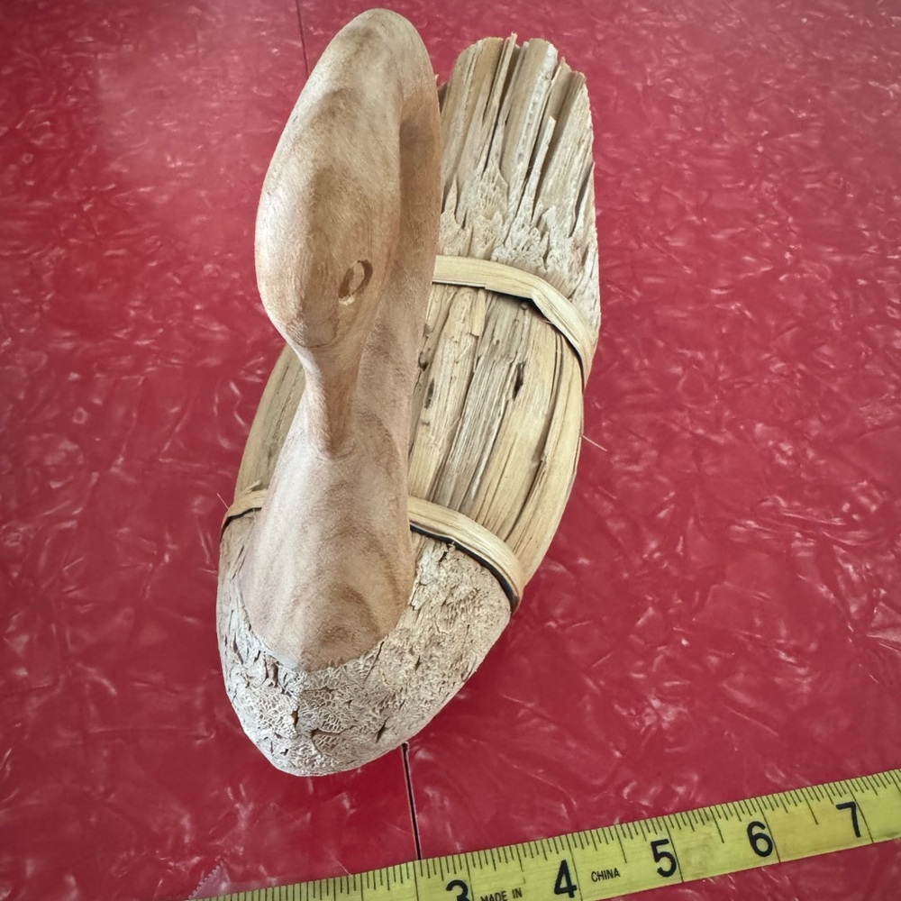 Vintage handcrafted swan figure -1980’s - made in Philippines. - Picture 4 of 7